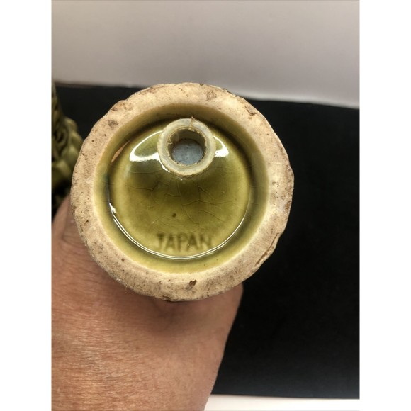 🐎Vintage Salt & Pepper Shakers Japan 5” Tall Golden Green Ceramic Japan - Picture 5 of 5